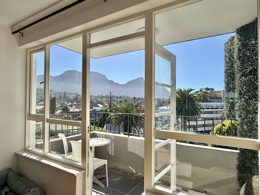 2 Bedroom Property for Sale in Wynberg Upper Western Cape